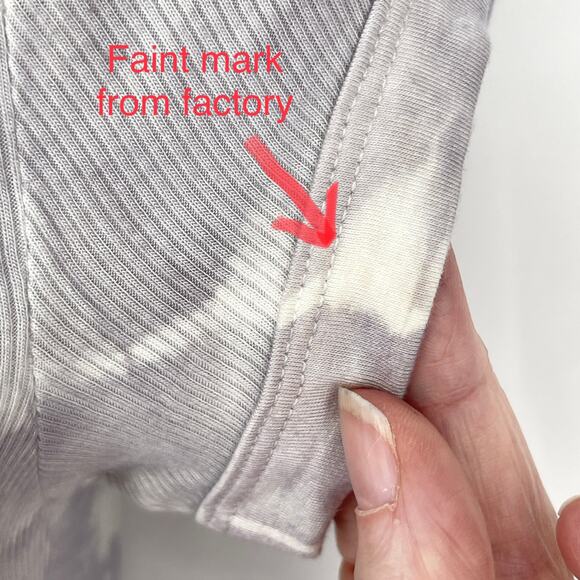 Enza Costa REVOLVE Tie Dye Viscose Silk Blend Crop Top NEW Size XS Gray, White - Picture 3 of 7